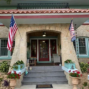  Bed & Breakfast Ms. Maggie's South Country United States
